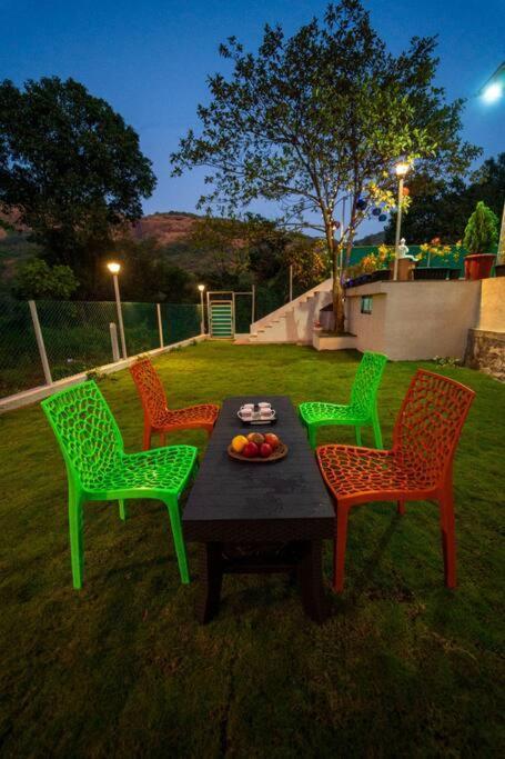 Spicy Mango Lakeside Abode - Luxurious Villa In Pawana Lonavla Exterior foto